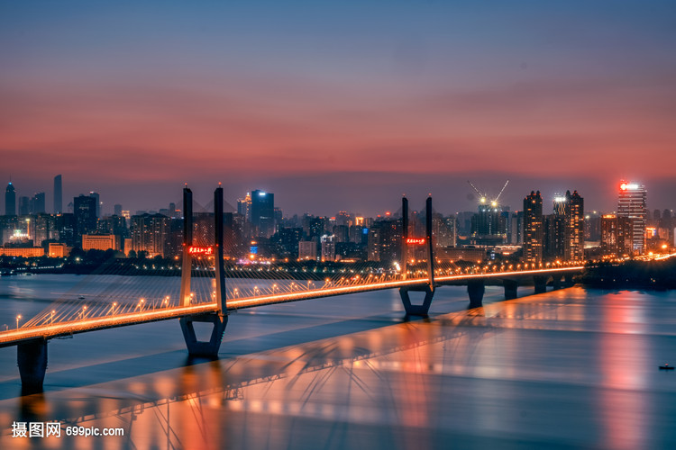 武漢長(zhǎng)江二橋夜景